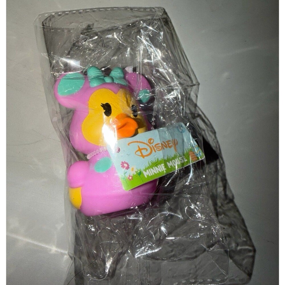 Disney Minnie Mouse Spring Duck